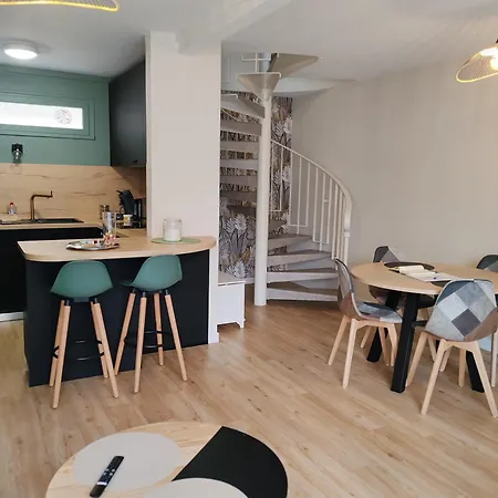 Lägenhet Le Cosy Duplex Centre Dinan